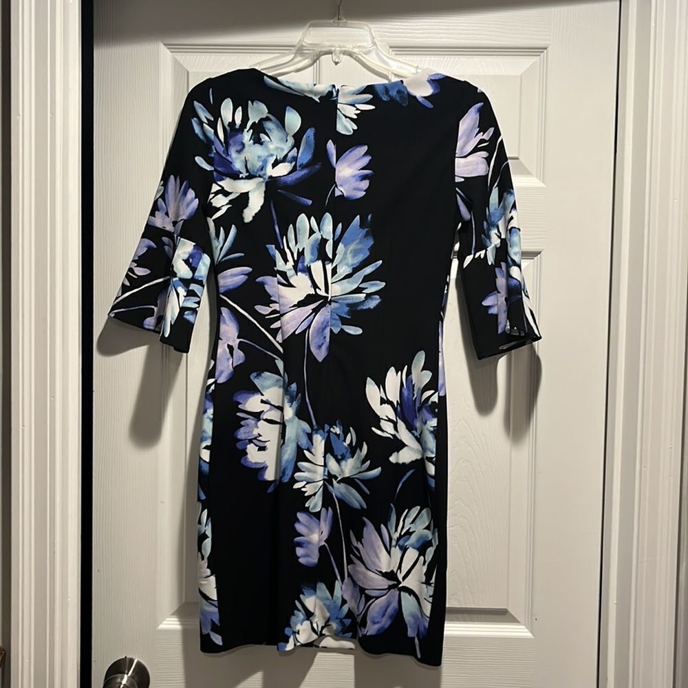 Vince Camuto size 4 floral dress. - Picture 3 of 5